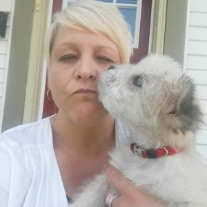 Meet your Posher, Rachelle